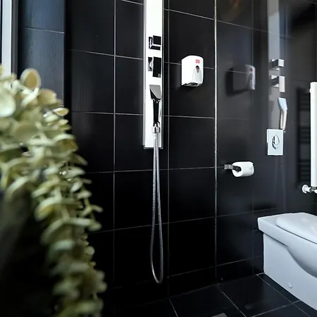 Urban Elegance - Stylish
