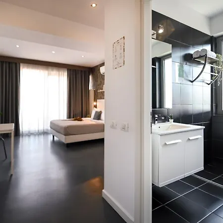 Urban Elegance - Stylish