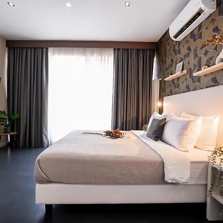 Urban Elegance - Stylish *
