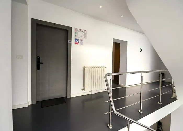 Urban Elegance - Stylish * Bucarest