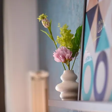 Urban Elegance - Stylish Bucharest