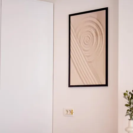 Apartment Urban Elegance - Stylish *