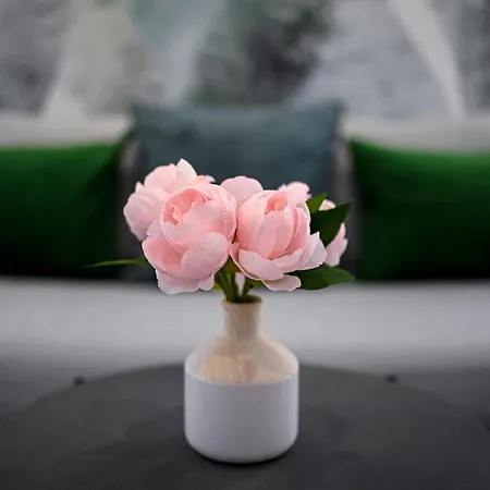 Urban Elegance - Stylish *