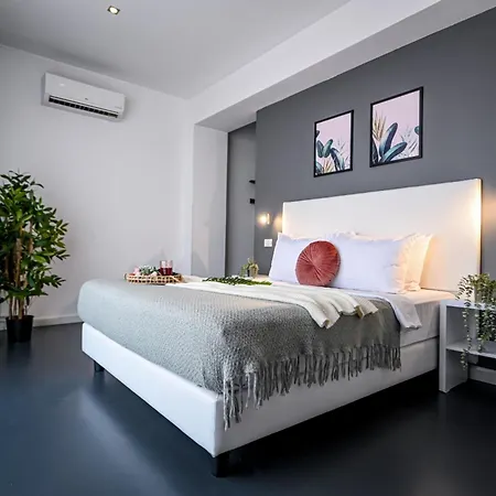 Apartment Urban Elegance - Stylish *