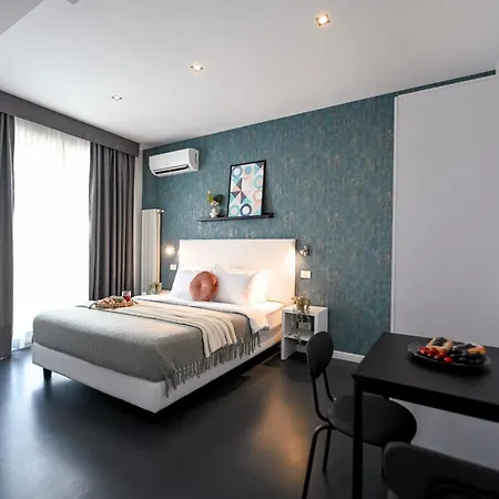 Urban Elegance - Stylish Apartment Bucharest