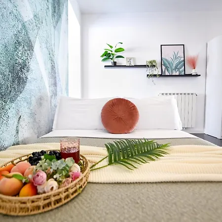 Apartment Urban Elegance - Stylish Bucharest